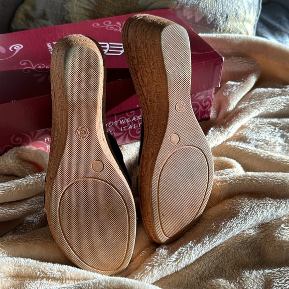 Italian shoe maker wedge - Picture 3 of 4